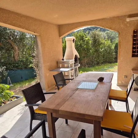 Bel Dans Hameau Calme * Bonifacio (Corsica)