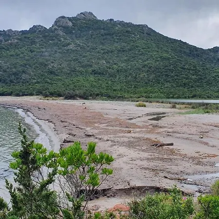 Bel Dans Hameau Calme Bonifacio (Corsica)
