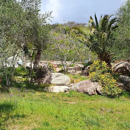 Bel Dans Hameau Calme