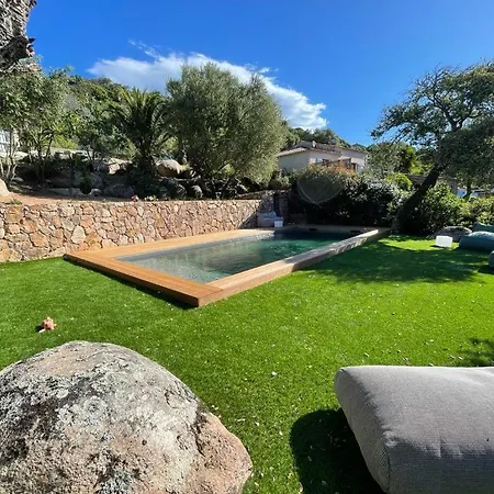 Bel Dans Hameau Calme