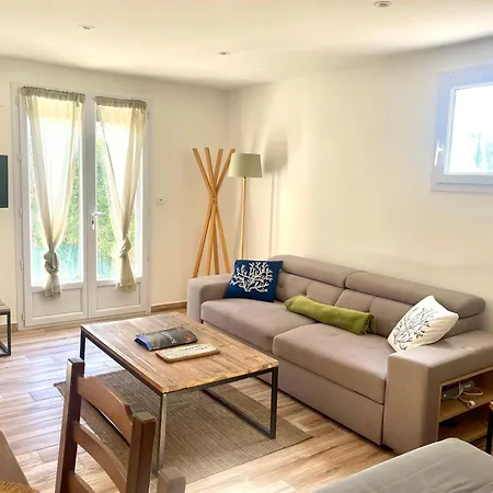 Bel Dans Hameau Calme Bonifacio (Corsica)