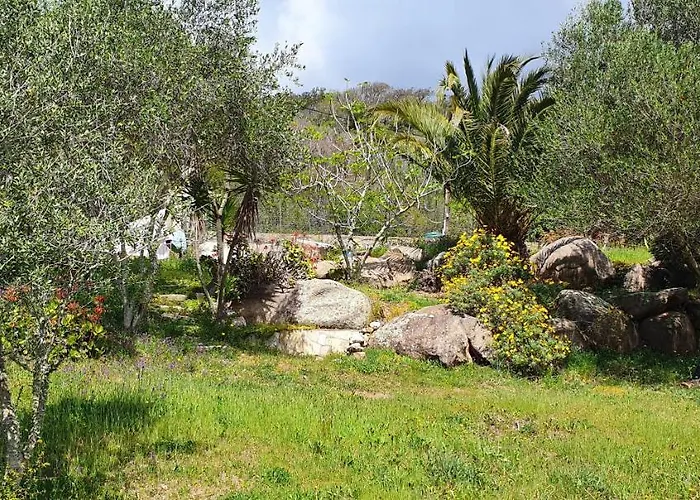 Bel Dans Hameau Calme