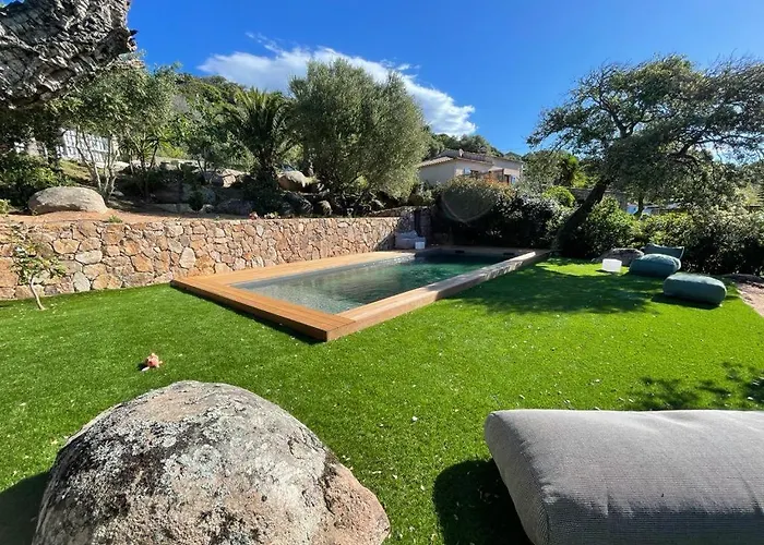 Bel Dans Hameau Calme