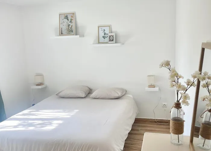 Appartement Bel Dans Hameau Calme