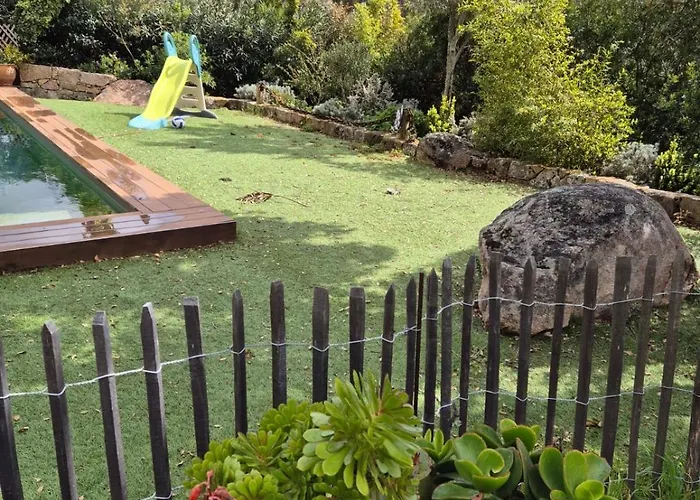 Bel Dans Hameau Calme * Bonifacio (Corsica)