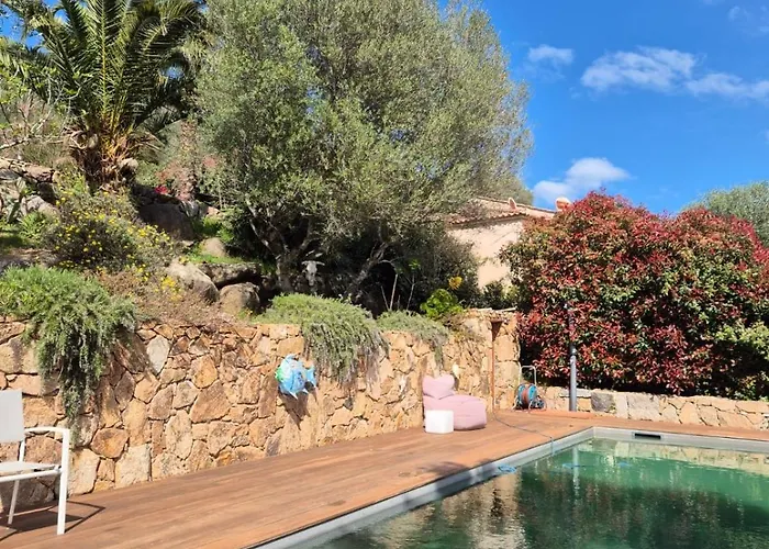 Appartement Bel Dans Hameau Calme Bonifacio (Corsica)