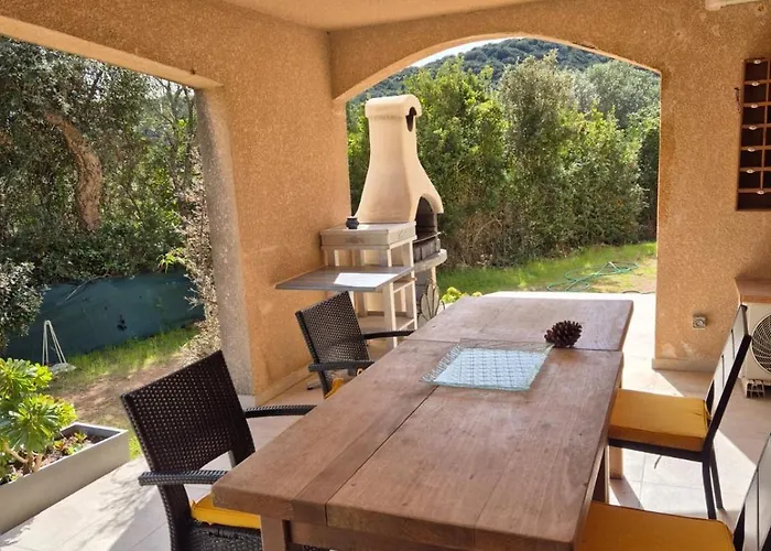 Bel Dans Hameau Calme * Bonifacio (Corsica)